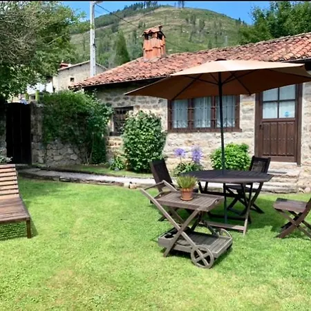 La Casita De Cuestallano * Renedo De Cabuerniga
